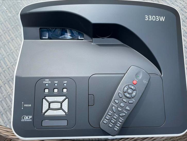 I3 Technologies 3303W Ultra Short Projector, Audio, Tv en Foto, Beamers, Gebruikt, Overige resoluties, Ophalen of Verzenden