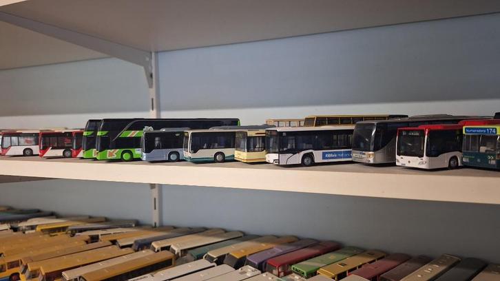 700 schaalmodellen 1:87 (zowel los als in 1 keer te koop), Hobby en Vrije tijd, Modelauto's | 1:87, Gebruikt, Bus of Vrachtwagen
