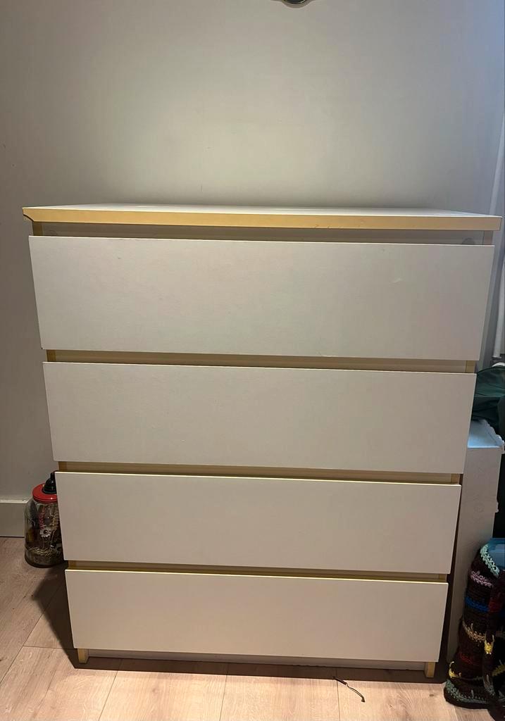 Ikea Malm ladekast wit - 4 laden, Huis en Inrichting, Kasten | Dressoirs, Gebruikt, 50 tot 100 cm, 25 tot 50 cm, Met lade(s), Ophalen