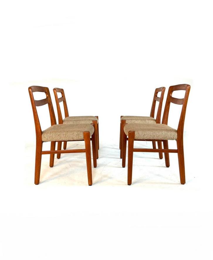 Set van 4 vintage Deense eetkamerstoelen ‘70, Huis en Inrichting, Stoelen, Zo goed als nieuw, Vier, Hout, Stof, Bruin, Ophalen of Verzenden