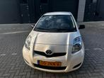 Toyota Yaris 1.3 16V Vvt-i 5DR 2009 Wit, Auto's, Voorwielaandrijving, 4 cilinders, 100 pk, Wit