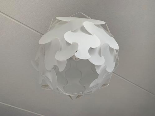 Fillsta Ikea hanglamp 40 cm, Huis en Inrichting, Lampen | Hanglampen, Zo goed als nieuw, Minder dan 50 cm, Kunststof, Verzenden