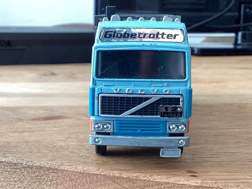 Volvo 12 Turbo 6 Globetrotter, Hobby en Vrije tijd, Modelauto's | 1:50, Gebruikt, Bus of Vrachtwagen, Overige merken, Ophalen of Verzenden