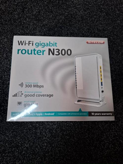 NIEUW Sitecom WLR-4004 N300 Wi-Fi Gigabit Router, Computers en Software, Netwerk switches, Nieuw, Ophalen