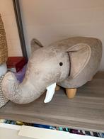 Leuke Poef in de vorm van een Olifant, Huis en Inrichting, Ophalen, Zo goed als nieuw, 50 tot 75 cm, Stof