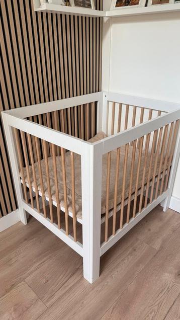 Babybox Sienna Wit 90x80x100 + Jollein boxkleed beschikbaar voor biedingen