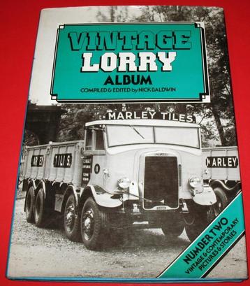 Boek Vintage Lorry Album oude vrachtwagens beschikbaar voor biedingen