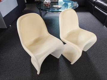( nep ) Vitra Panton kinderstoel -  2 stuks beschikbaar voor biedingen
