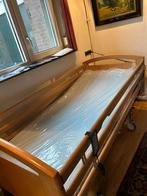hoog laag bed ziekenhuisbed, Diversen, Verpleegmiddelen, Ophalen, Zo goed als nieuw
