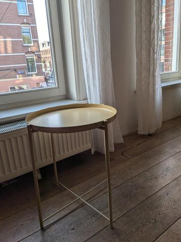 IKEA coffee table yellow/ IKEA bijzettafel geel  beschikbaar voor biedingen