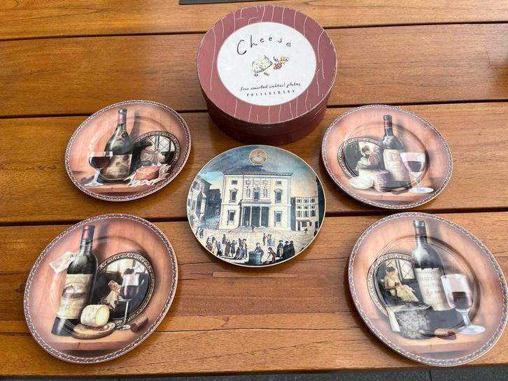 Kaas bordjes porcelein 20cm, Huis en Inrichting, Keuken | Servies, Gebruikt, Bord(en), Overige stijlen, Ophalen of Verzenden