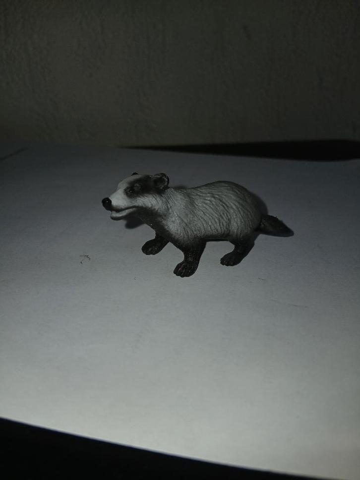 Das, dierfiguur Bullyland 7cm, Verzamelen, Dierenverzamelingen, Gebruikt, Beeldje of Figuurtje, Overige soorten, Ophalen of Verzenden