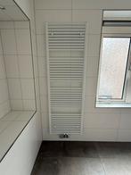 Elektrische handdoek radiator, Ophalen, Zo goed als nieuw