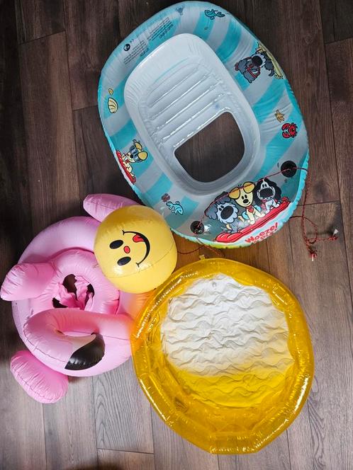 Opblaas- bootje, bal, drijfband, badje en zwemluier, Kinderen en Baby's, Speelgoed | Buiten | Opblaasfiguren, Zo goed als nieuw
