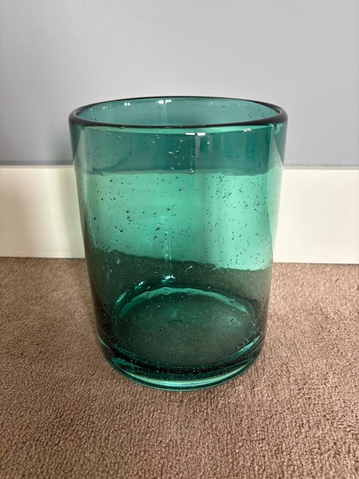 Mooie turquoise vaas met luchtbelletjes 20 cm, Huis en Inrichting, Woonaccessoires | Vazen, Zo goed als nieuw, Groen, Minder dan 50 cm