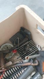 Krat met vespa onderdelen cita, Ophalen