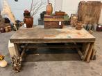 Stoere tafel met zinken blad, Ophalen