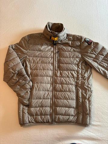 Parajumpers jas (grootste kinder mt y-m) beschikbaar voor biedingen