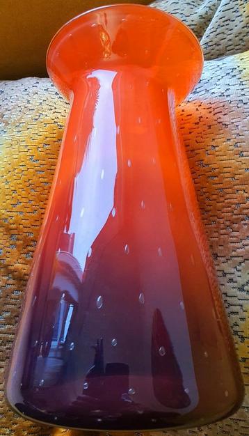 Vaas mondgeblazen luchtbellen kleurrijk oranje paars glas  beschikbaar voor biedingen