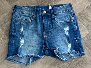 Korte jeans mt. 34 ( zie afmetingen) beschikbaar voor biedingen
