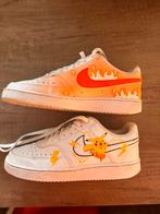 Nike Air Force 1 Custom - Pokemon Mt 38.5, Kleding | Heren, Schoenen, Ophalen of Verzenden, Zo goed als nieuw