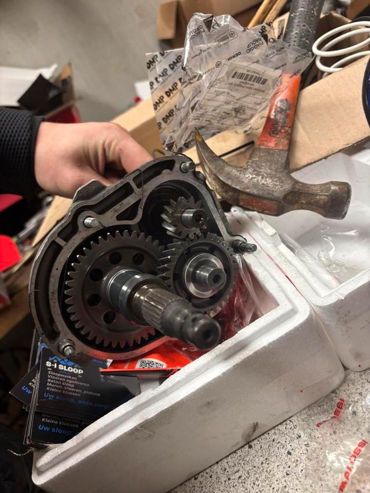 Piaggio 150 vertanding, Fietsen en Brommers, Brommers | Tuning en Styling, Zo goed als nieuw, Ophalen of Verzenden