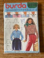 Burda naaipatroon kledingpatroon 8210 blouse (maat 86-176), Hobby en Vrije tijd, Kledingpatronen, Overige typen, Kind, Zo goed als nieuw