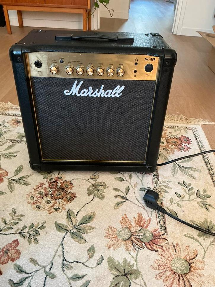 Marshall MG15CFR gitaarversterker, Muziek en Instrumenten, Versterkers | Bas en Gitaar, Gebruikt, Gitaar, Minder dan 50 watt, Ophalen
