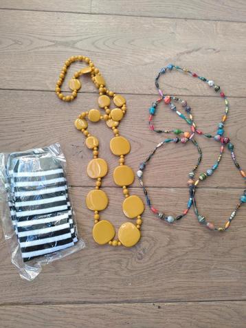 Gratis kettingen bij andere aankoop beschikbaar voor biedingen