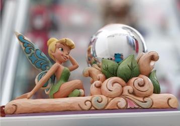 tinkerbell gazing ball disney traditions beschikbaar voor biedingen