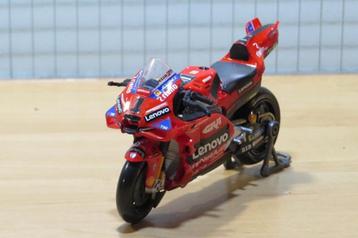 Francesco Bagnaia Ducati Lenovo Desmosedici 2024 1:18 beschikbaar voor biedingen