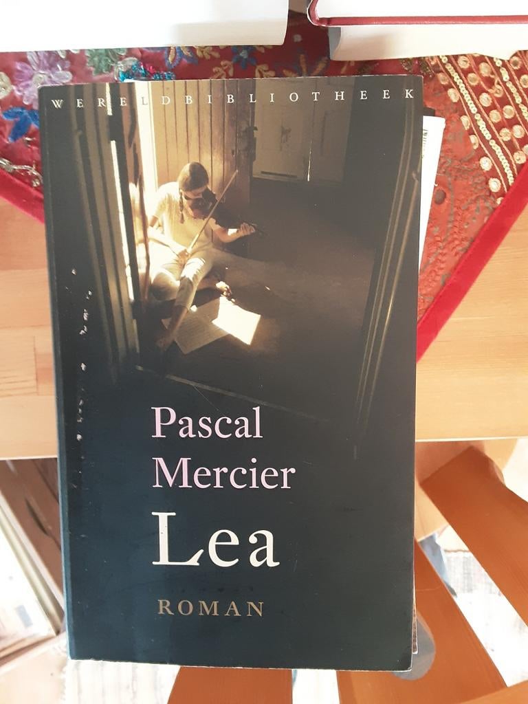 Pascal Mercier, Ophalen of Verzenden, Zo goed als nieuw