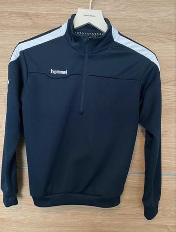 Hummel training 152 beschikbaar voor biedingen