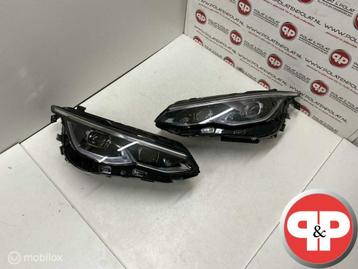 VW Golf 8 5H Matrix IQ-Light Koplampen Set 5H1941060 beschikbaar voor biedingen