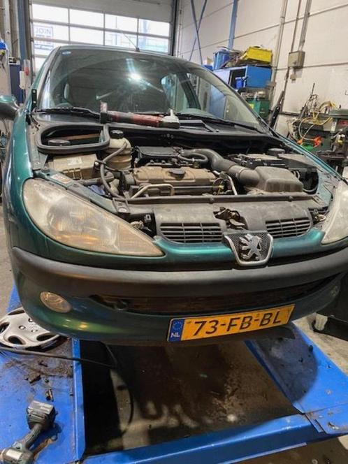 Peugeot 206 Demontage Onderdelen, Auto-onderdelen, Carrosserie en Plaatwerk, Spatbord, Peugeot, Gebruikt, Ophalen