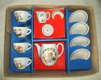Oud kinderserviesje. Porselein. Jaren '50. 12-delig., Ophalen of Verzenden, Zo goed als nieuw