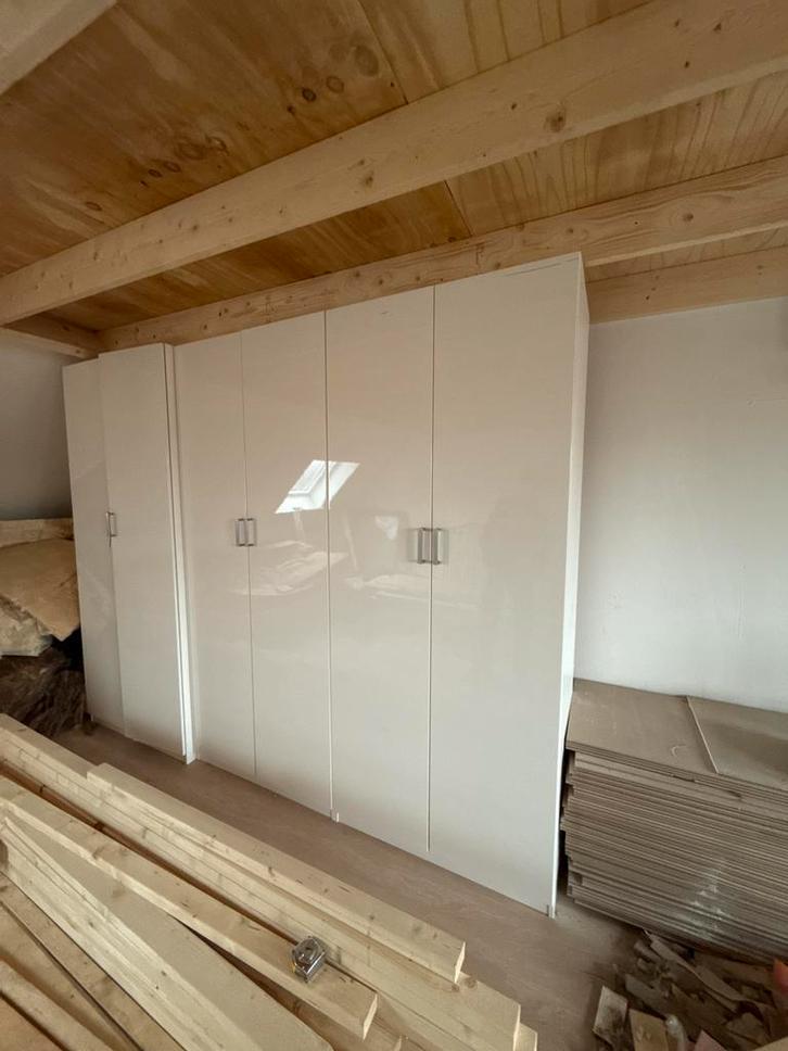 IKEA PAX kast 236cm hoog met hoogglans deuren, Huis en Inrichting, Kasten | Kledingkasten, Zo goed als nieuw, 200 cm of meer, 150 tot 200 cm