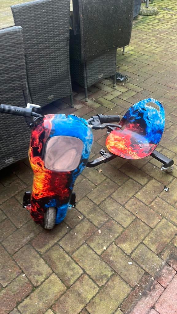 Drift scooter, Kinderen en Baby's, Speelgoed | Buiten | Accuvoertuigen, Zo goed als nieuw, Ophalen of Verzenden