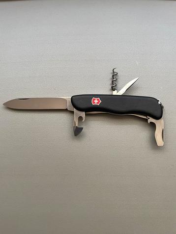 Victorinox Nomad zakmes (nieuw) beschikbaar voor biedingen