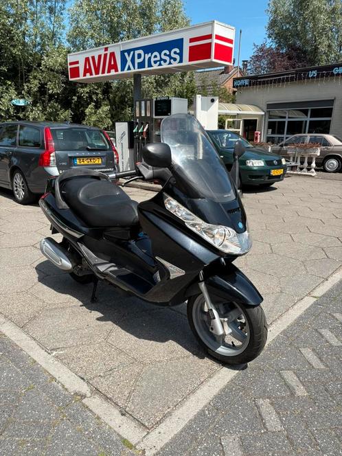 Piaggio X8 250cc injectie! A2 35KW *Pas 15.000km!, Motoren, Motoren | Piaggio, Bedrijf, Scooter, 12 t/m 35 kW, 1 cilinder, Ophalen