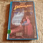 W. MacCay - Young Indiana Jones en de geheimzinnige schat M7, Ophalen of Verzenden, Gelezen, W. MacCay