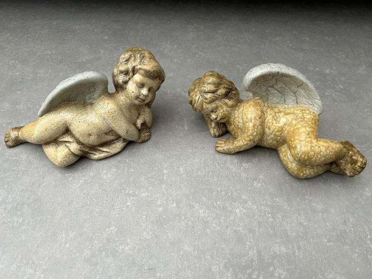 2 keramieken beelden engelen (beide 26 cm breed), Verzamelen, Beelden en Beeldjes, Gebruikt, Ophalen