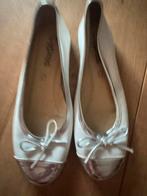 Cypres witte ballerina maat 36, Kleding | Dames, Schoenen, Ophalen of Verzenden, Zo goed als nieuw, Wit
