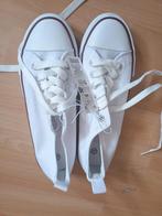 Witte Sneakers Maat 37 - Nieuw!, Ophalen of Verzenden, Nieuw, Wit, Sneakers of Gympen