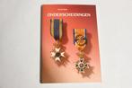 boek onderscheidingen C.H.Evers nederland medaille, Verzamelen, Ophalen of Verzenden, Landmacht, Nederland, Boek of Tijdschrift
