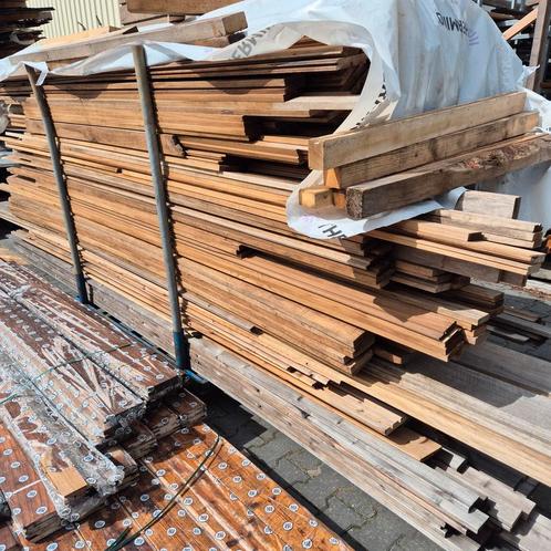 Partij Thermisch Gemodificeerde frakevuren Planken - B Keus, Doe-het-zelf en Verbouw, Hout en Planken, Gebruikt, Plank, Vuren