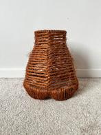 Vintage gevlochten lampenkap, 22x21cm. Roest 60s 70s retro, Gebruikt, Bruin, Verzenden, Rond
