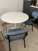 4 stoelen. GRATIS. Tafel niet inbegrepen., Ophalen, Gebruikt, Rechthoekig, 50 tot 100 cm