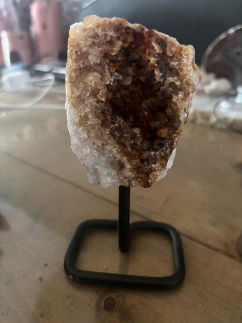 3 amethisten op pin, Verzamelen, Mineralen en Fossielen, Mineraal, Ophalen of Verzenden