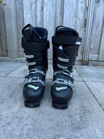 Nieuwe Wedze 500 skischoenen - Maat 39/40 beschikbaar voor biedingen